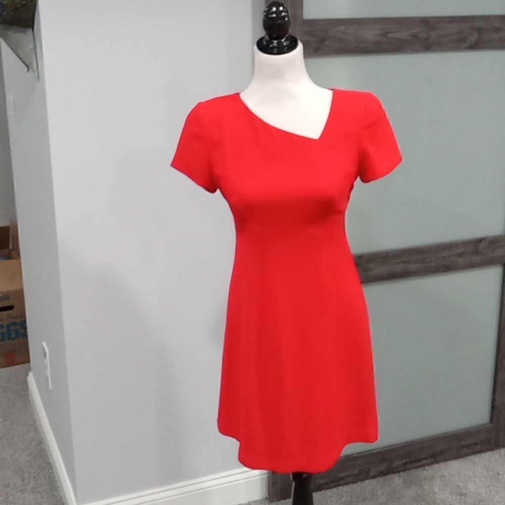 Liz Claiborne red cap sleeve dress size 2P Asymmetrical  neckline w shoulder pad